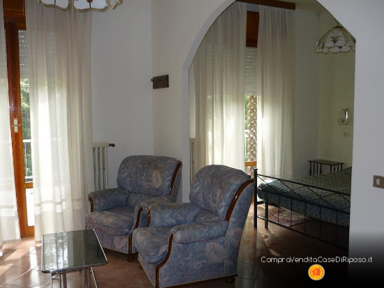 hotel con destinazione casa di riposo - stanza