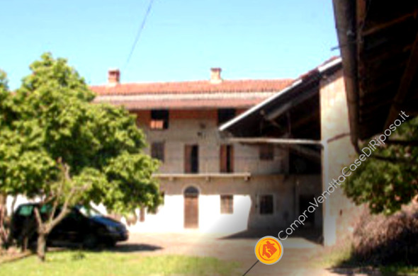 immobile destinazione casa di riposo - casale dell''800